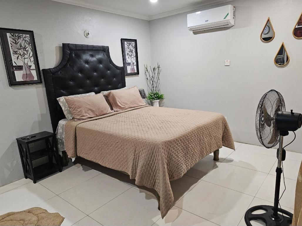 Secret Hideaway Apartamento Ocho Rios Exterior foto